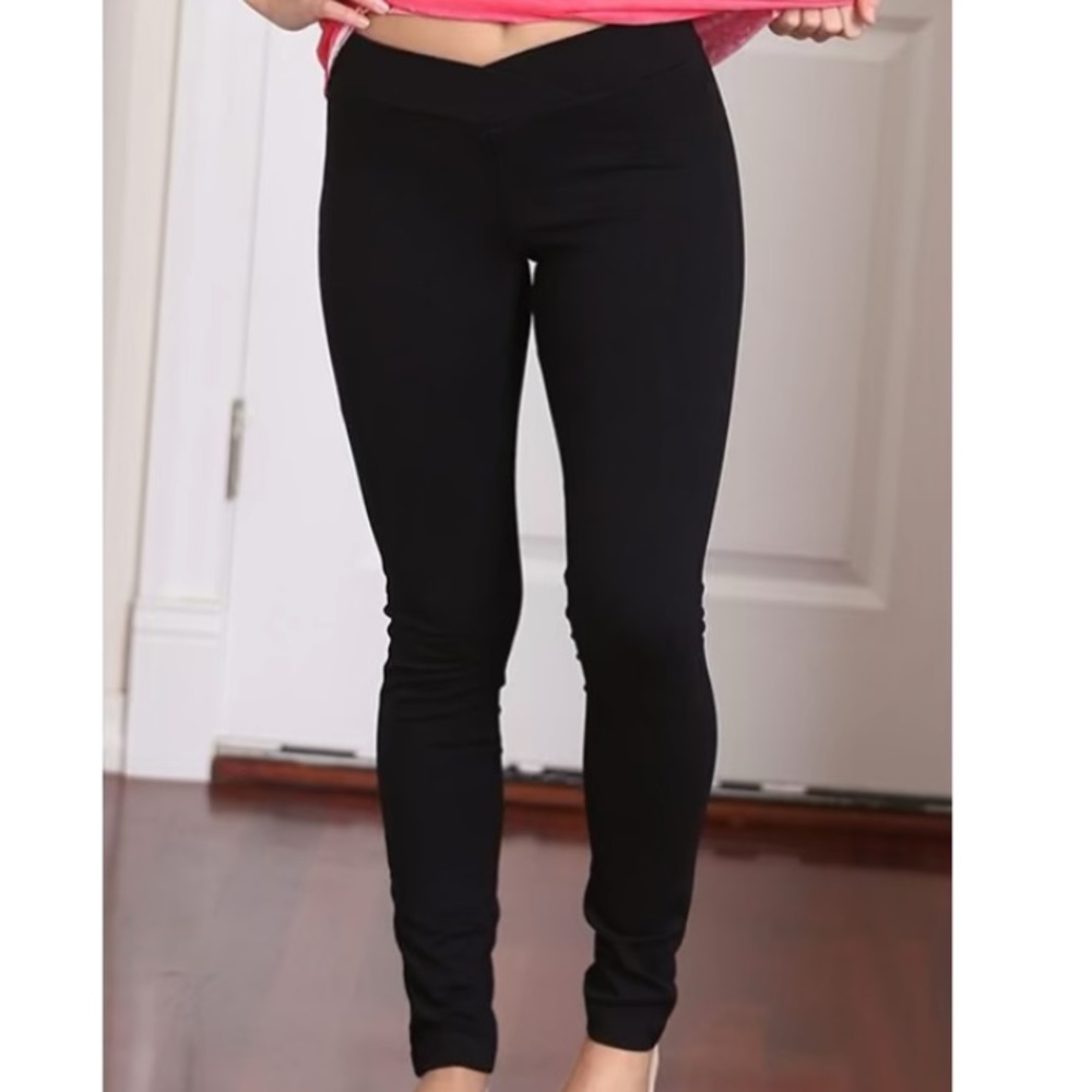 Black ponte skinny pants